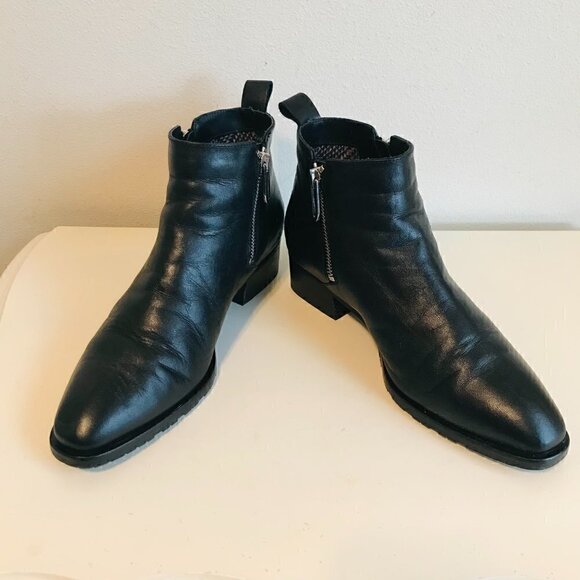 Aquatalia Nadie Black Leather Waterproof Ankle Boot Size 7 - Picture 3 of 10